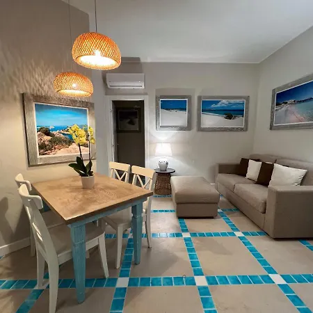 Apart Otel Aquamarina Pavoncella Blu & 4*