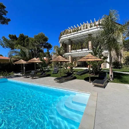 Aquamarina Pavoncella Blu & Apart Otel